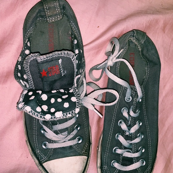 converse - Picture 2 of 2